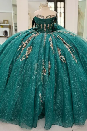 Gorgeous Glittery Tulle Appliqued Quinceanera Dresses Off Shoulder Sweet 16 Party Gowns