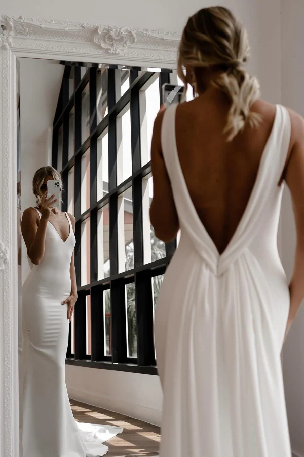 Mermaid V Neck Spaghetti Straps Backless Satin Wedding Dress